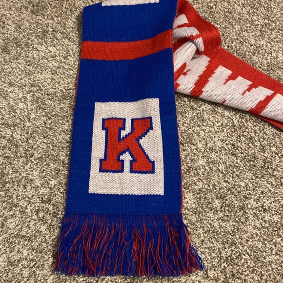 Kansas Jayhawks Fan Apparel Scarf - Picture 4 of 6